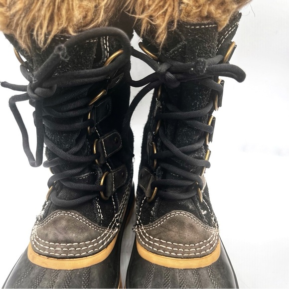 Sorel Women’s Winter Boots – Waterproof – Size 6 US / 37 EU - Picture 5 of 10